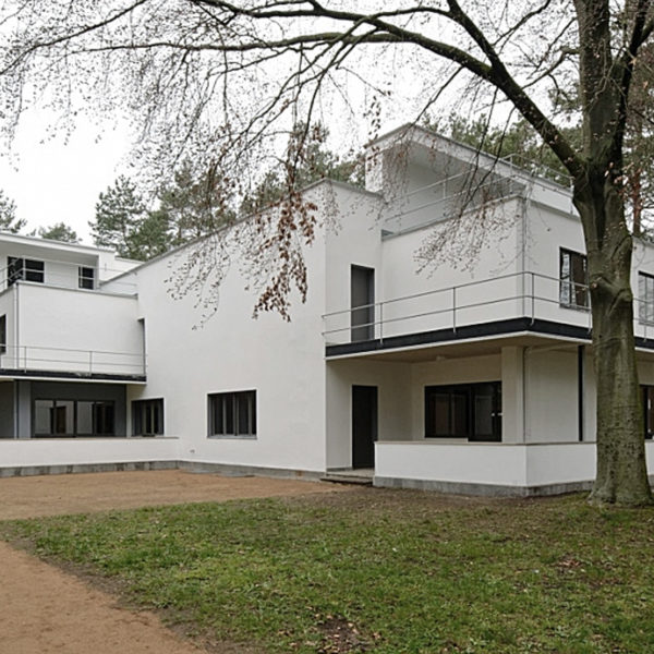 Restaurierung, Fachplanung, Bestandsanalyse, Farbkonzept - Dessau, Meisterhaus Kandinsky Klee, Gartenansicht