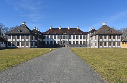Oranienbaum, Schloss, Corps de Logis